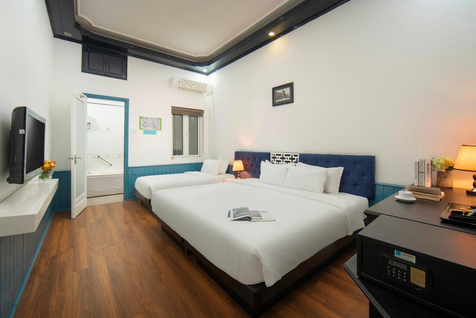 Hanoi Solo Hostel Экстерьер фото
