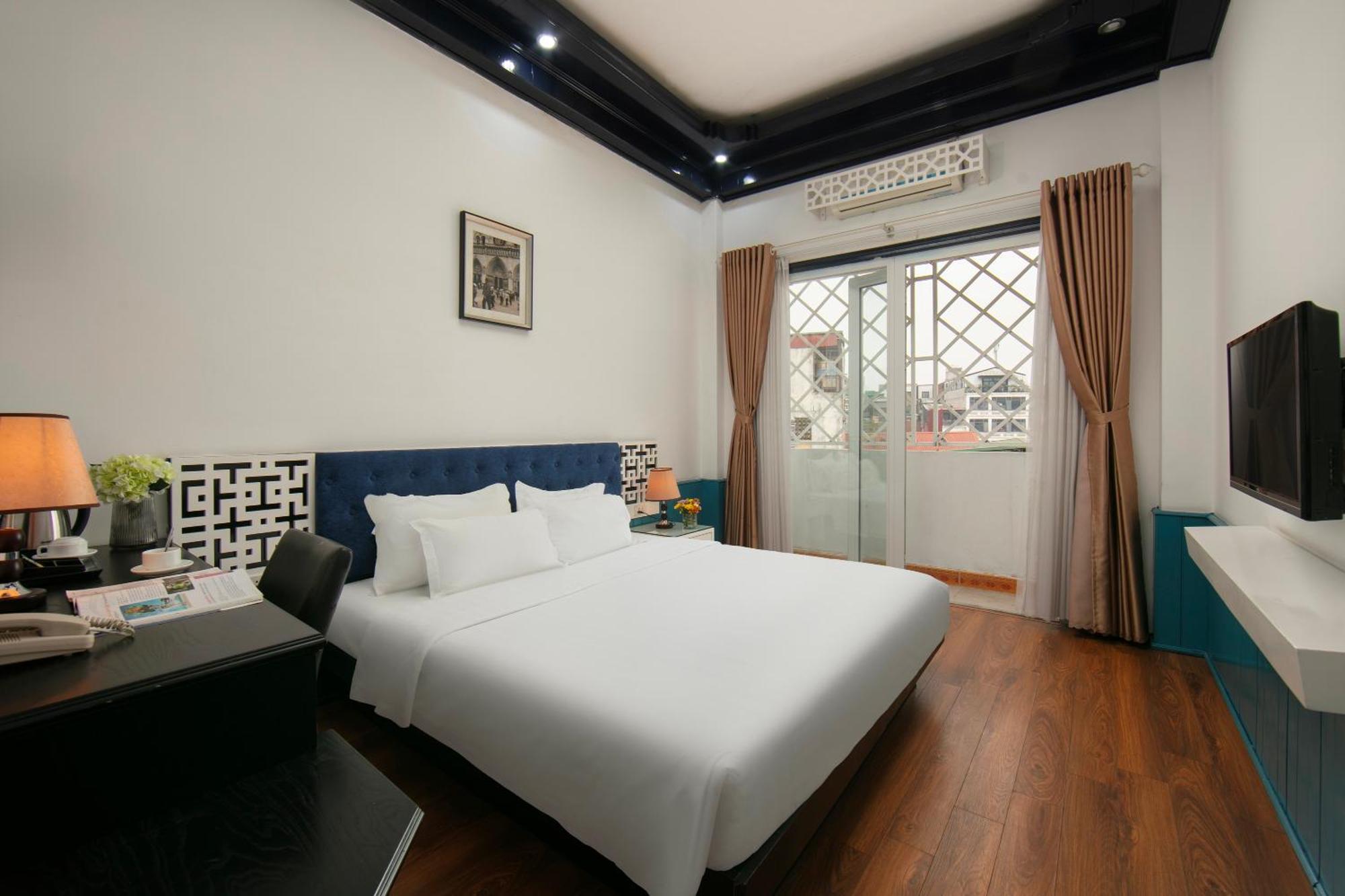 Hanoi Solo Hostel Экстерьер фото