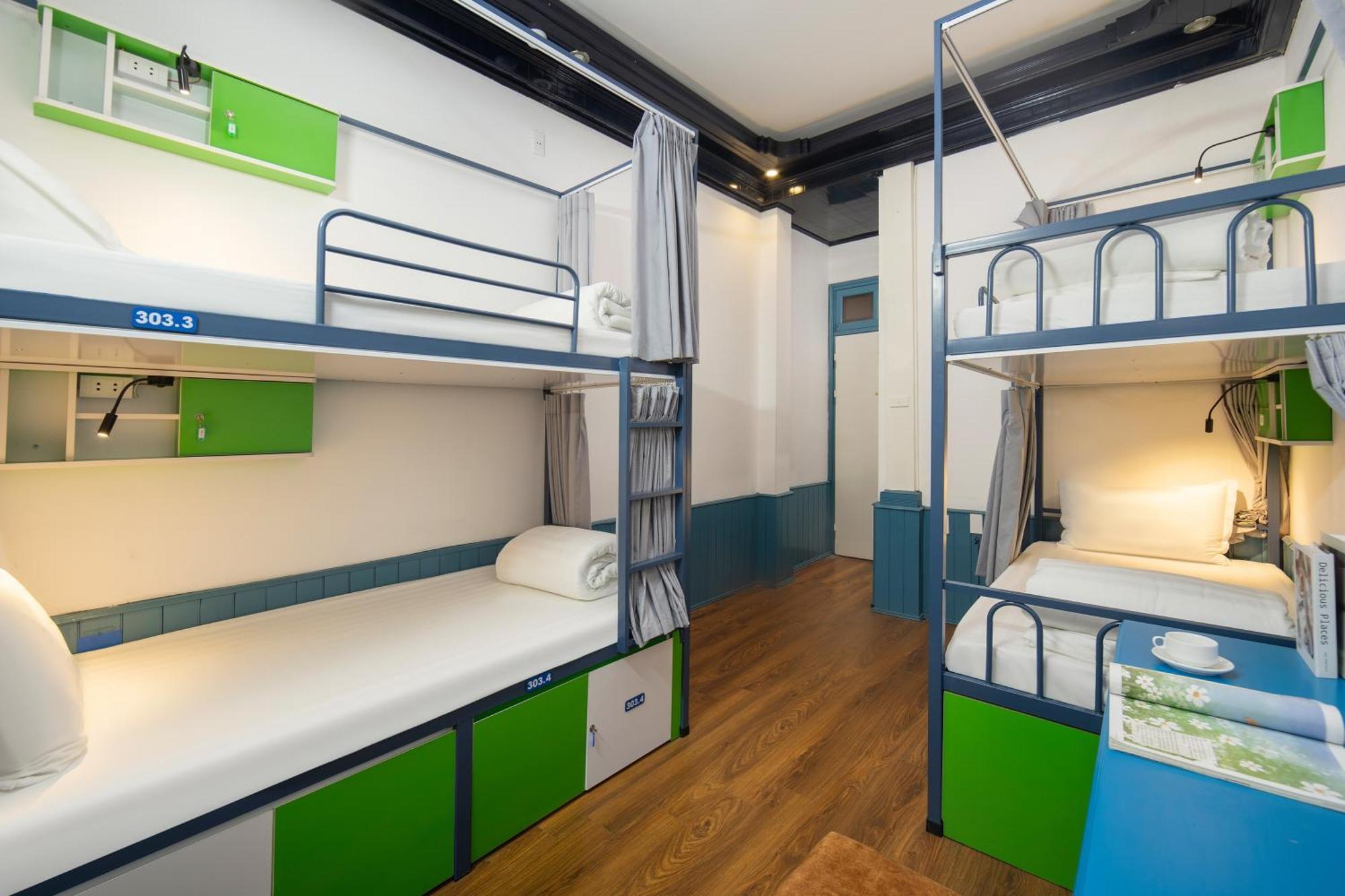 Hanoi Solo Hostel Экстерьер фото